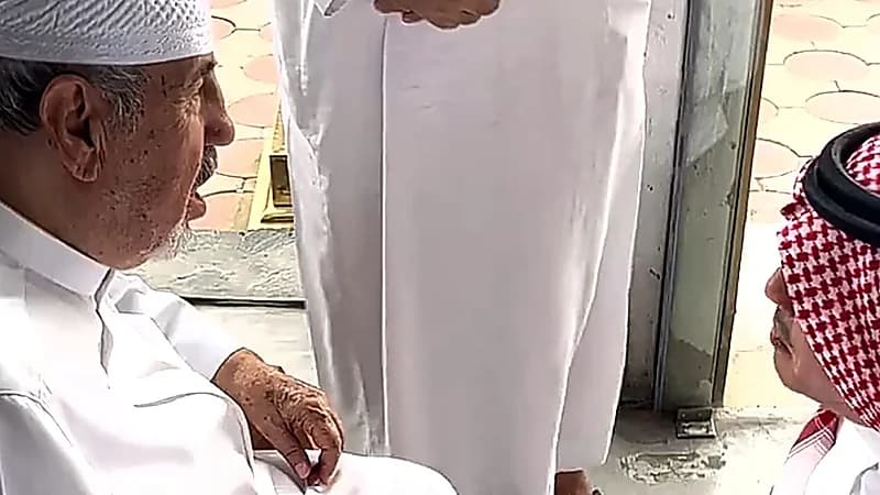 طلال سلامة في زيارة خطاط المصحف عثمان طه .. فيديو