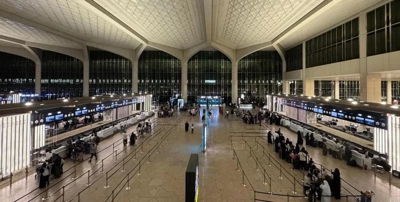 مطارات القابضة: عودة العمليات التشغيلية إلى طبيعتها في مطارات المملكة
