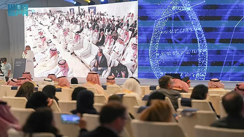 انطلاق أعمال قمة الرياض العالمية للتقنية الحيوية الطبية