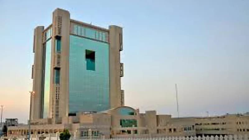 أمانة جدة: لا تعويضات لملاك المباني الآيلة للسقوط في الفيصلية والربوة  ..  فيديو