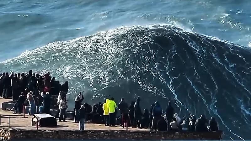 أمواج نازاريه العملاقة: مشهد طبيعي يخطف الأنظار .. فيديو