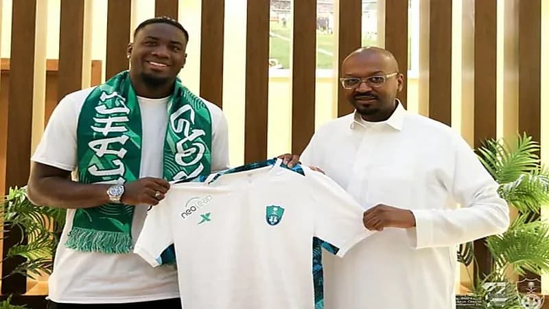 نهاية عقد أمارال مع الأهلي بعد انتهاء إعارته في تركيا