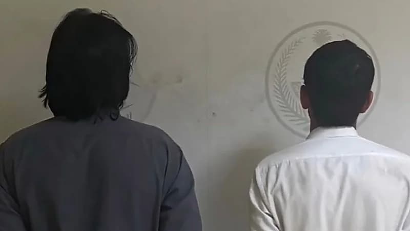 ضبط وافدين ظهرا في مقطع مرئي أثناء اعتدائهما على امرأة بالرياض .. فيديو