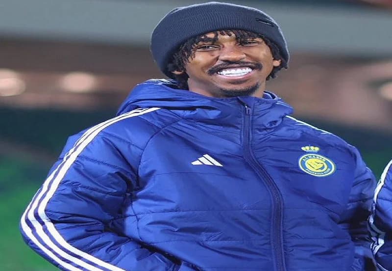 الاتحاد ينافس النصر على محمد هزازي بعرض مضاعف