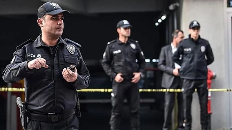 صدمه بالخطأ فقتله.. جريمة صادمة تهز مترو إسطنبول