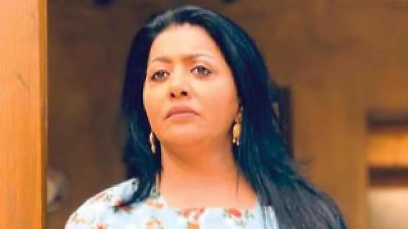 فاطمة الحوسني تتعرض لأزمة صحية