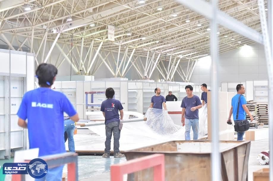 بالصور .. معرض الكتاب ينهي استعداد اللحظات الأخيرة إيذانا بالانطلاق