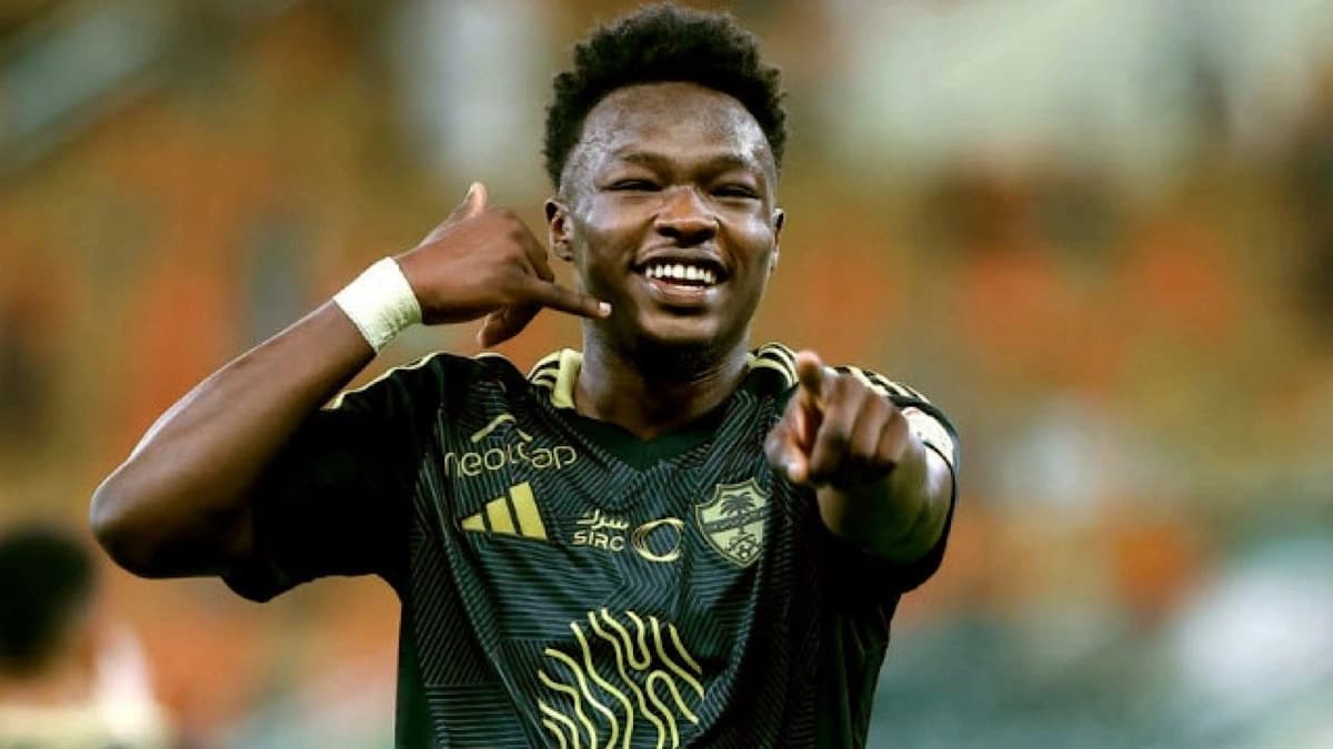 سليمان يعوّض غياب إيبانيز أمام الشباب