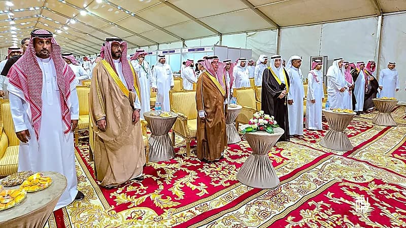 محافظ أضم يدشن مهرجان العسل الثالث .. صور