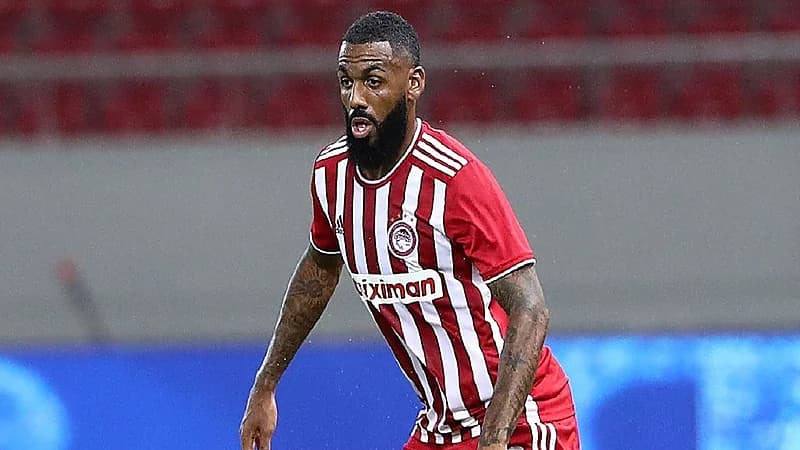 النصر يرغب في ضم يان مفيلا