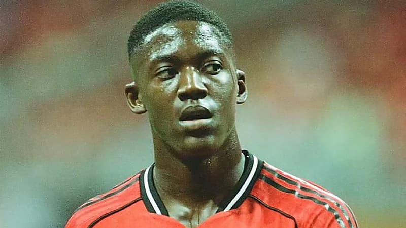 مانشستر يونايتد يرفض إعارة كوبي ماينو إلى النصر