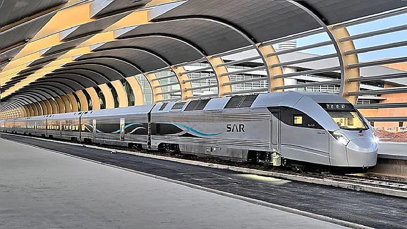 سار يوفر خدمة أوبر في بعض المحطات