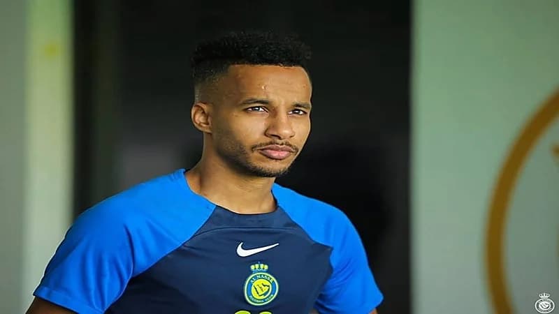 الاتحاد يفكر في التعاقد مع عبدالرحمن غريب