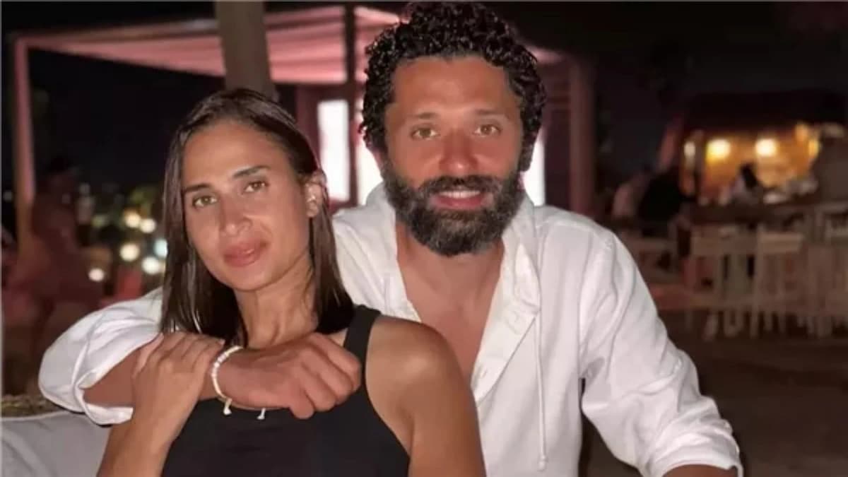 طلاق كريم محمود عبدالعزيز وزوجته آن الرفاعي