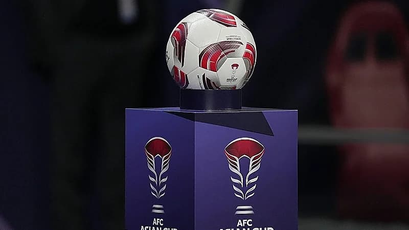 استبعاد 22 حكما من كأس آسيا