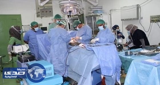 فريق طبي يزيل ورمًا سرطانيًا لمريض ستيني بمستشفى الملك فهد