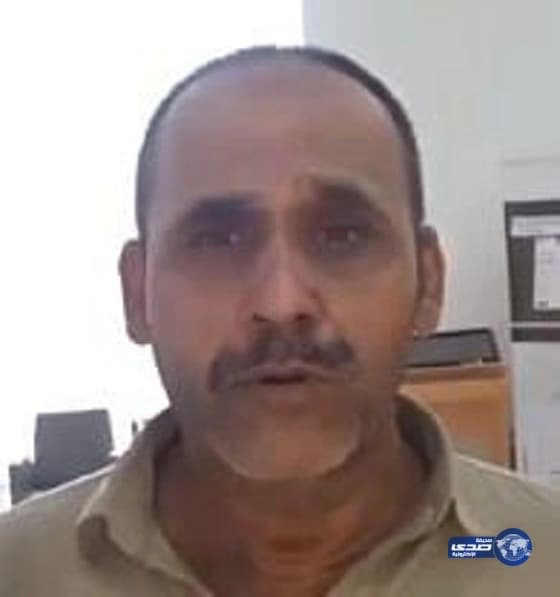 شاهد بالفيديو.. باكستاني يبدع في غناء "وطني الحبيب".. ومغردون يتفاعلون