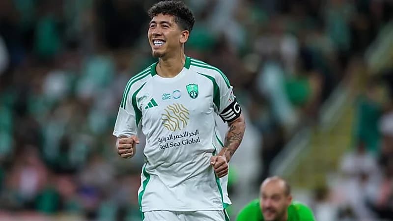 فيرمينو يخطط لمغادرة الأهلي