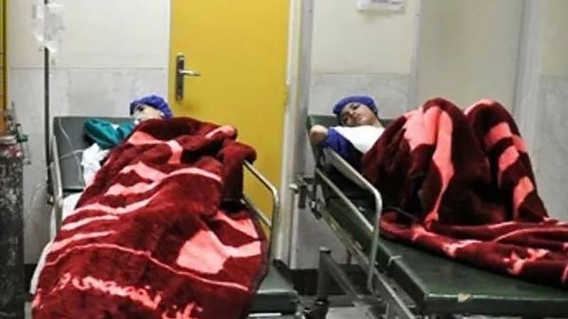 هتافات "الموت للدولة التي تقتل الفتيات" تصدح في إيران بعد تسميم الطالبات