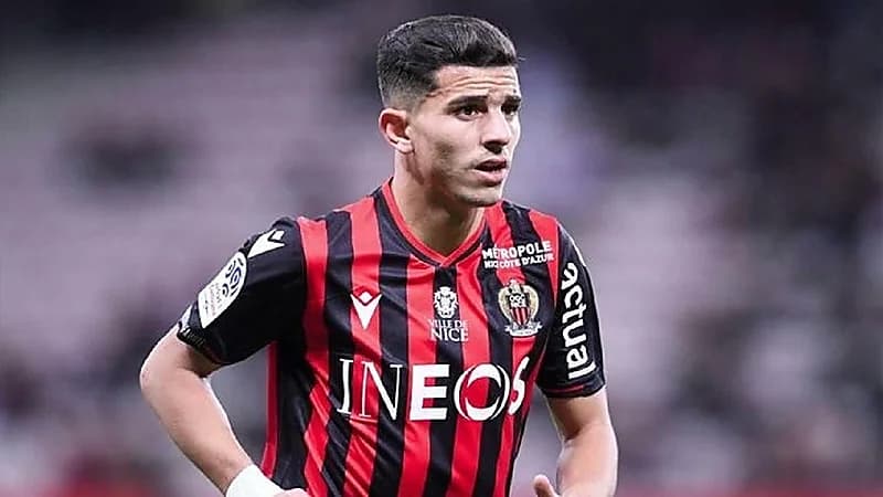 عمدة نيس يهدد برحيل يوسف عطال لدعمه فلسطين والأخير يرد