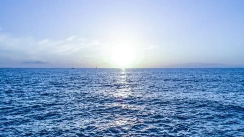 لماذا لا يمكن شرب مياه البحر ؟