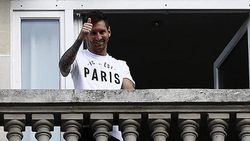 ميسي ينجو من عملية سطو في باريس