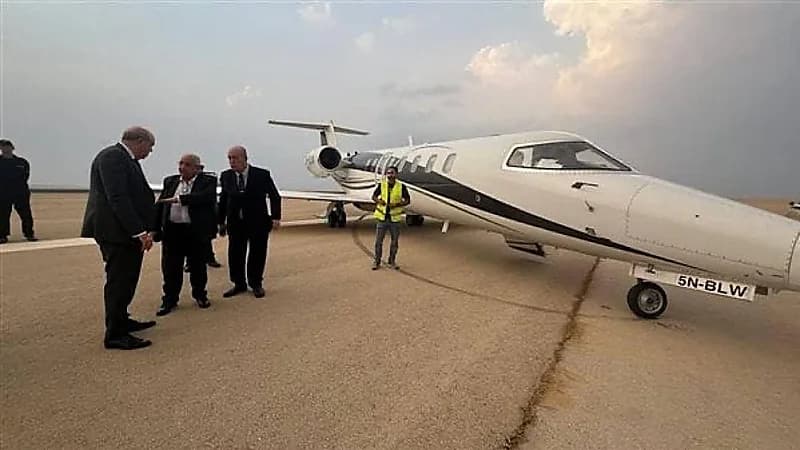 هبوط اضطراري لطائرة أجنبية خاصة في مطار القاهرة