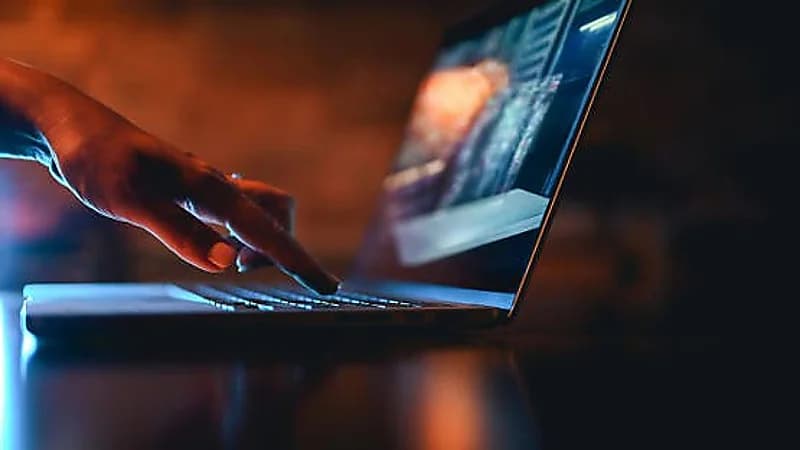 اليابان تشهد أولى حملاتها ضد الصور الفاحشة المُصممة بالذكاء الاصطناعي