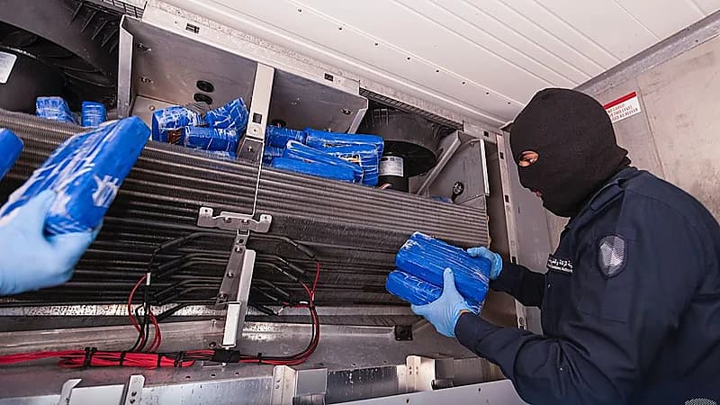 إحباط محاولة تهريب أكثر من 46 كيلوغرام من مادة الكوكايين