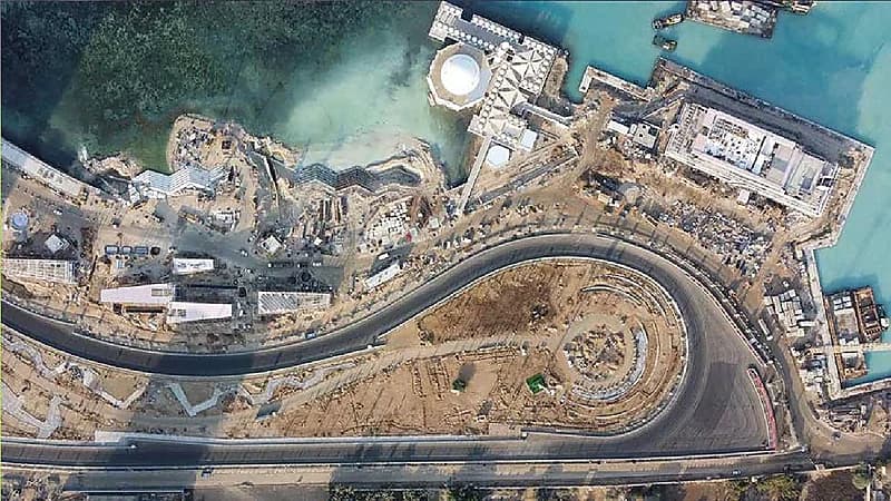 إغلاق طريق الكورنيش الفرعي المؤدي لحلبة كورنيش جدة