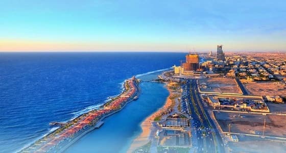 القحطاني عن بقعة بحر جدة: ليست سوى " عكارة " مياه جوفية