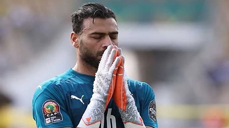 أبو جبل يفاضل بين عرضين من النصر والاتفاق