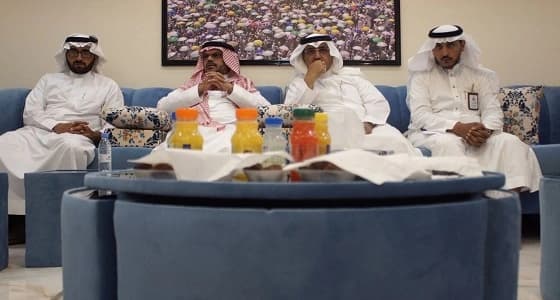 الجابري يزور تعليم ألمع ويرعى إجتماع مجلس القيادة التربوية