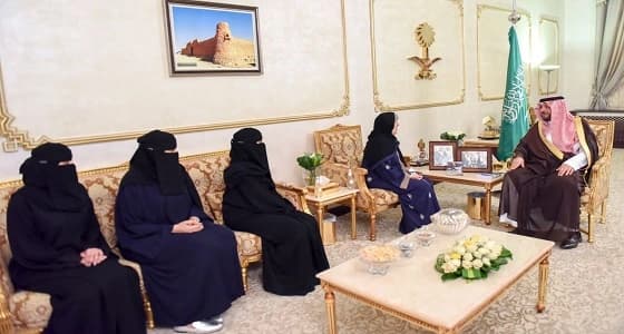 أمير الشمالية يستقبل عميدة كلية التميز للبنات " أكسفورد " وعدد من القيادات النسائية