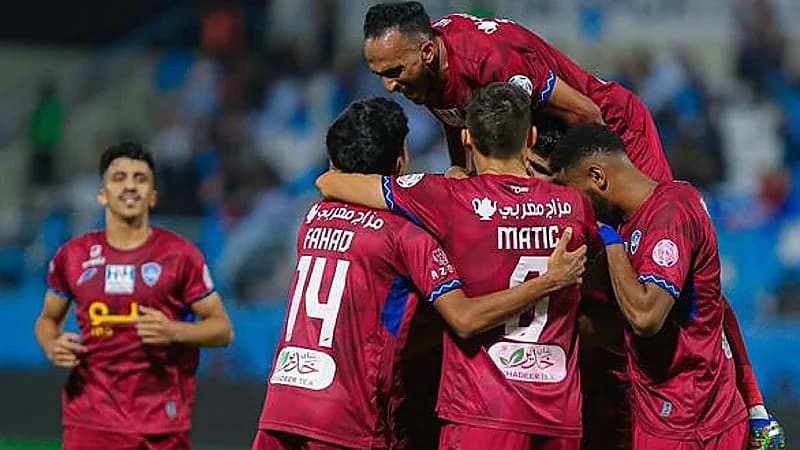 أبها في انتظار الكشف عن المدرب الجديد