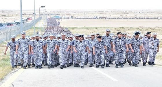 بالصور.. انطلاق " السير الطويل " في كلية الملك فهد الأمنية