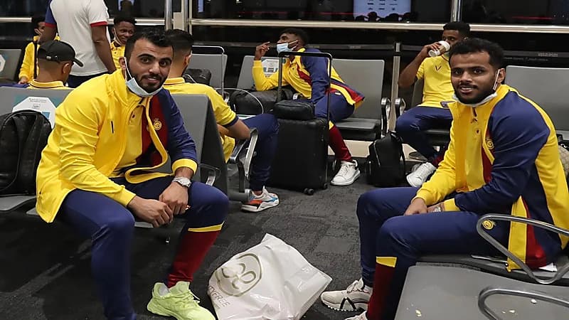 بالصور.. بعثة النصر تغادر الرياض متوجهةً إلى بلغاريا