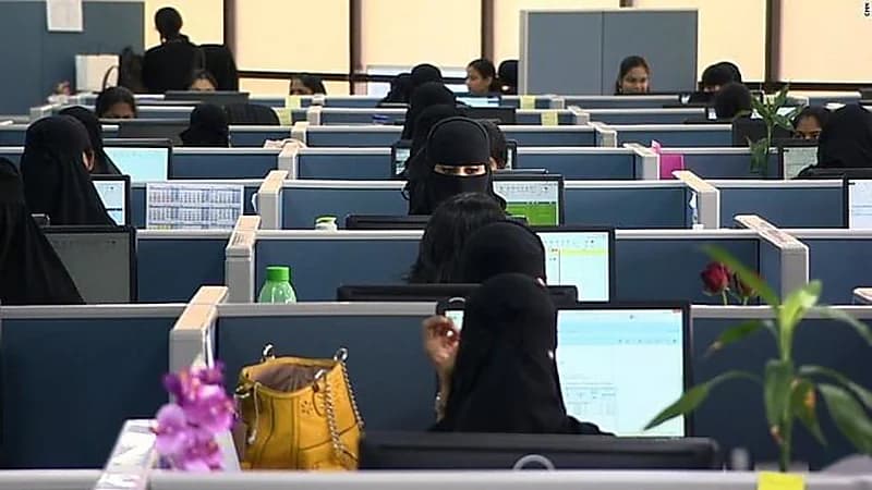 ارتفاع إيرادات قطاع الأعمال 24% في 2022