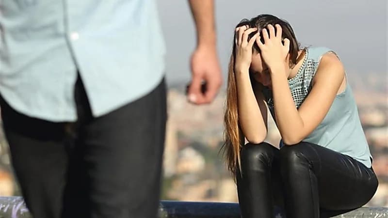 خدعة مروعة تدفع زوجة لخلع زوجها