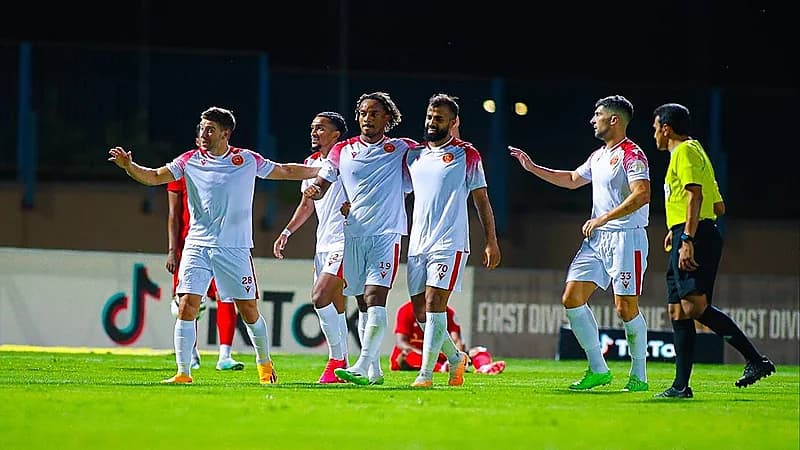 كاريلو يسجل أول أهدافه بقميص القادسية .. فيديو