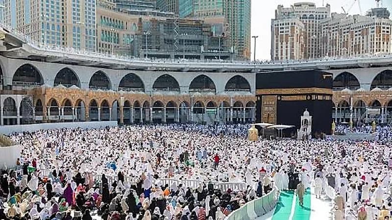 خطبتنا الجمعة من المسجد الحرام والمسجد النبوي