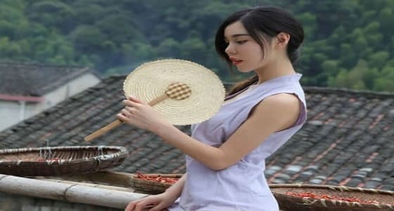 بالصور.. قرية صينية منعزلة تخفي النساء الأكثر جمالا