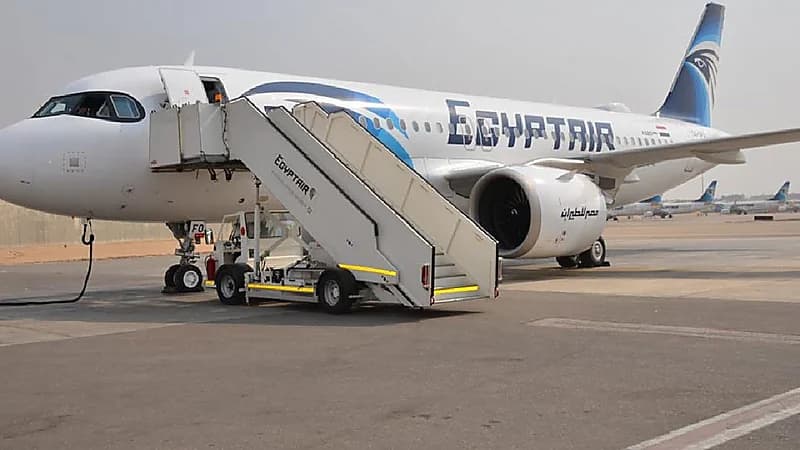 بلاغ بوجود قنبلة على طائرة مصرية في روما