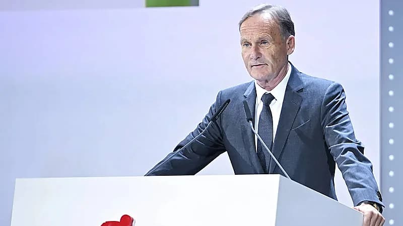 واكيم: لن تُقام مباريات الدوري الألماني خارج البلاد