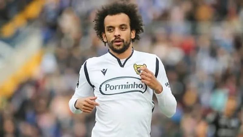 مارتينيز يتعاقد مع الوحدة الإماراتي مقابل 3 مليون يورو 