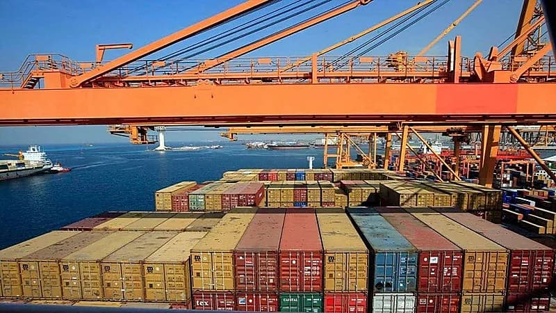 إطلاق خدمة الإعفاء مقابل التصدير لتعزيز تنافسية الصادرات السعودية