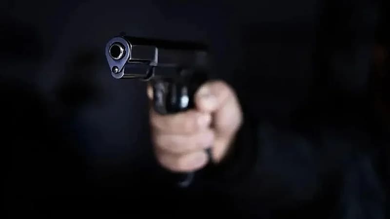 الإعدام لشاب قتل أسرته بالكامل لمنعه من الخروج