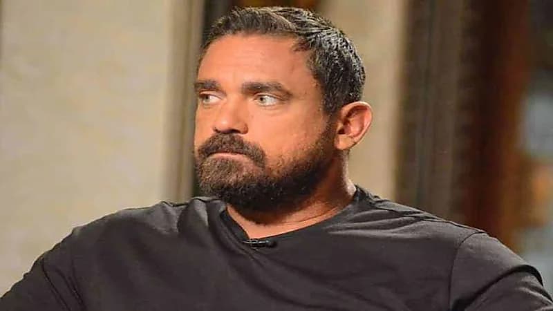 هجوم حاد على أمير كرارة بسبب فنانة مصرية شهيرة 