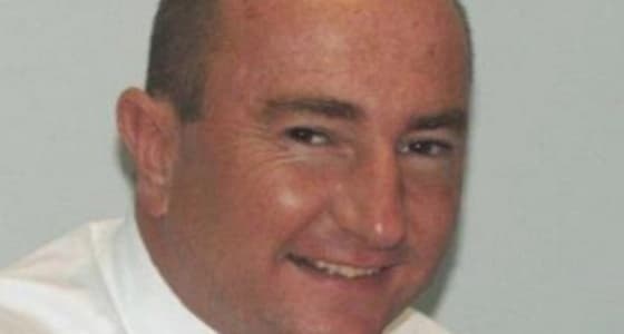 لعنة طيار تقتل 3 من زوجاته