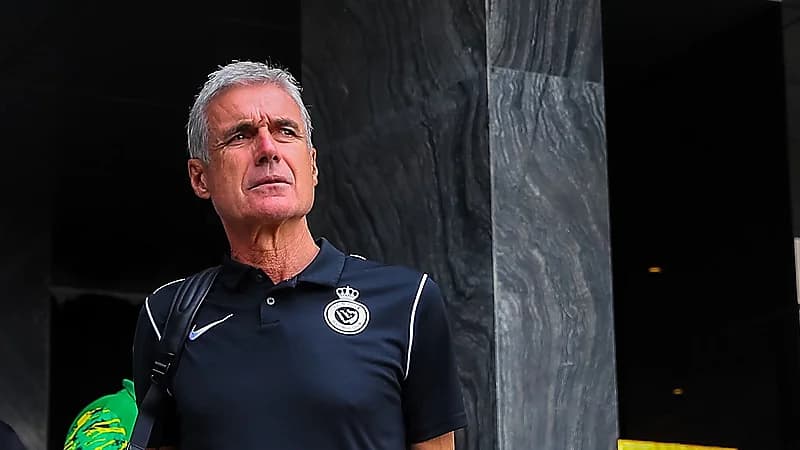 لاعبان يخرجان من خطة مدرب النصر كاسترو